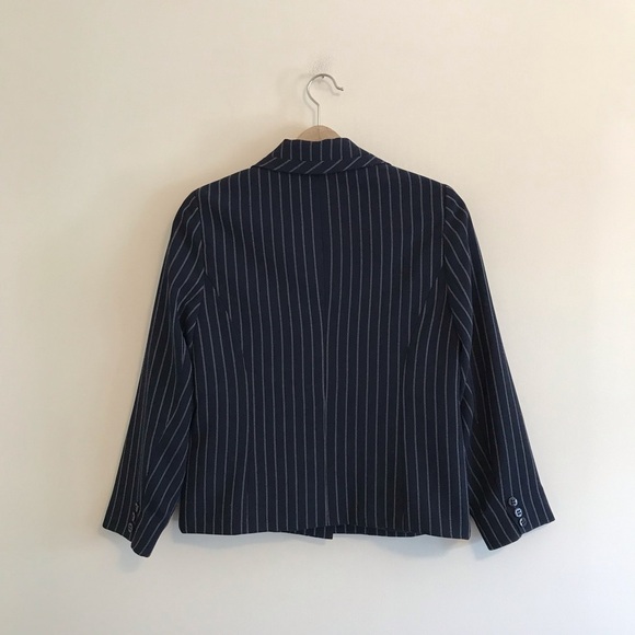 Pendleton | Petite Pinstripe Navy Blazer - Picture 5 of 7